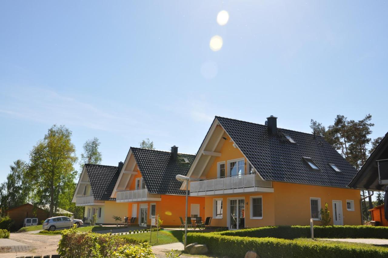 Ferienhaus Mueritzbrise / Eg-Appartement Marienfelde Екстериор снимка